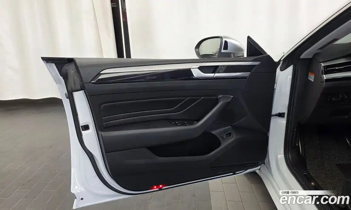 Volkswagen Arteon 2022 2.0 автомат (гидро), фото 14