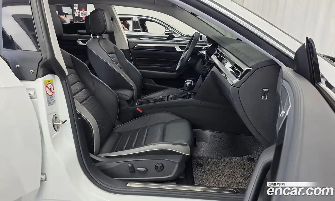 Volkswagen Arteon 2022 2.0 автомат (гидро), фото 17