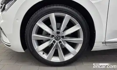 Volkswagen Arteon 2022 2.0 автомат (гидро), миниатюра 5