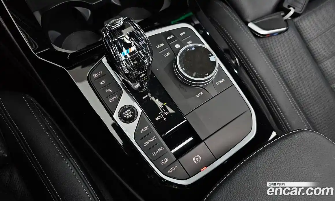 BMW X3 2022 3.0 автомат (гидро), фото 9