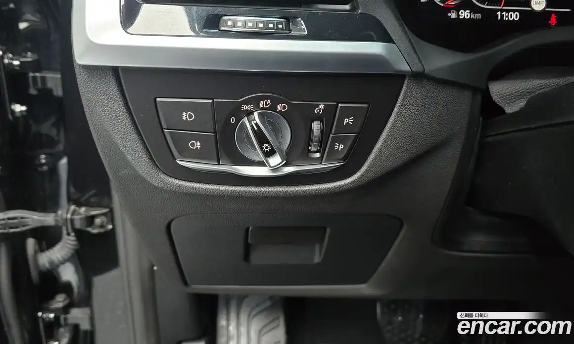 BMW X4 2021 2.0 автомат (гидро), фото 24