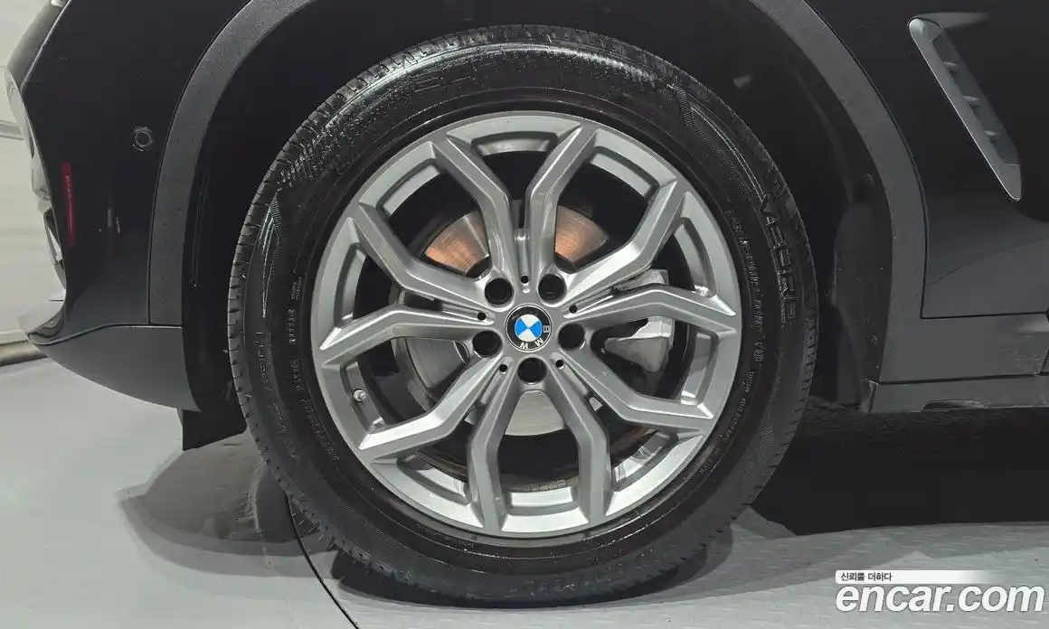 BMW X4 2021 2.0 автомат (гидро), фото 5