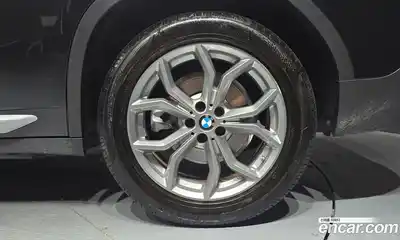 BMW X4 2021 2.0 автомат (гидро), миниатюра 7