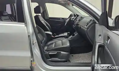 Volkswagen Tiguan 2014 2.0 автомат (гидро), миниатюра 11