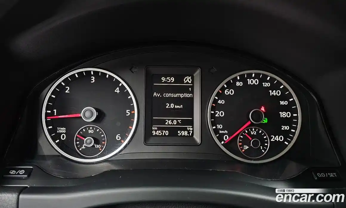 Volkswagen Tiguan 2014 2.0 автомат (гидро), фото 8