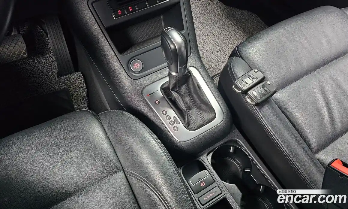 Volkswagen Tiguan 2014 2.0 автомат (гидро), фото 9