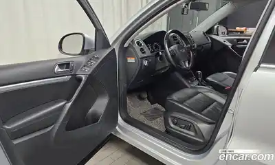 Volkswagen Tiguan 2014 2.0 автомат (гидро), миниатюра 10