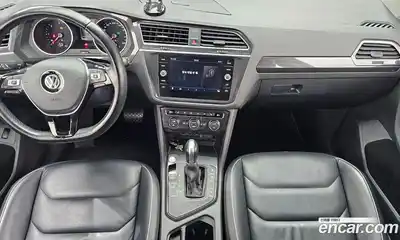 Volkswagen Tiguan 2018 2.0 автомат (гидро), миниатюра 7