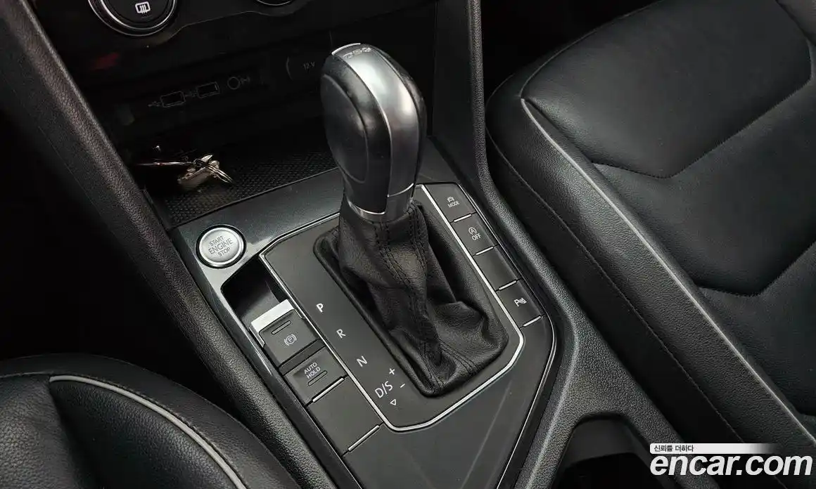 Volkswagen Tiguan 2018 2.0 автомат (гидро), фото 9