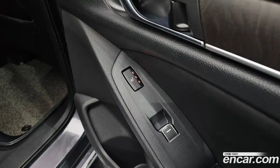 Honda Accord 2018 2.0 автомат (гидро), фото 29