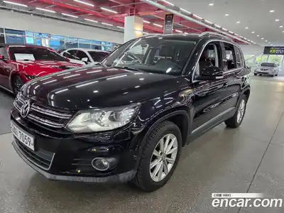 Volkswagen Tiguan 2013 2.0 автомат (гидро), миниатюра 2