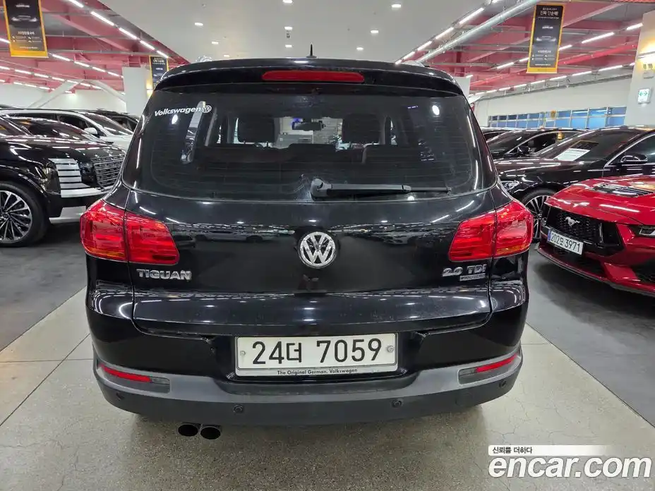 Volkswagen Tiguan 2013 2.0 автомат (гидро), фото 3