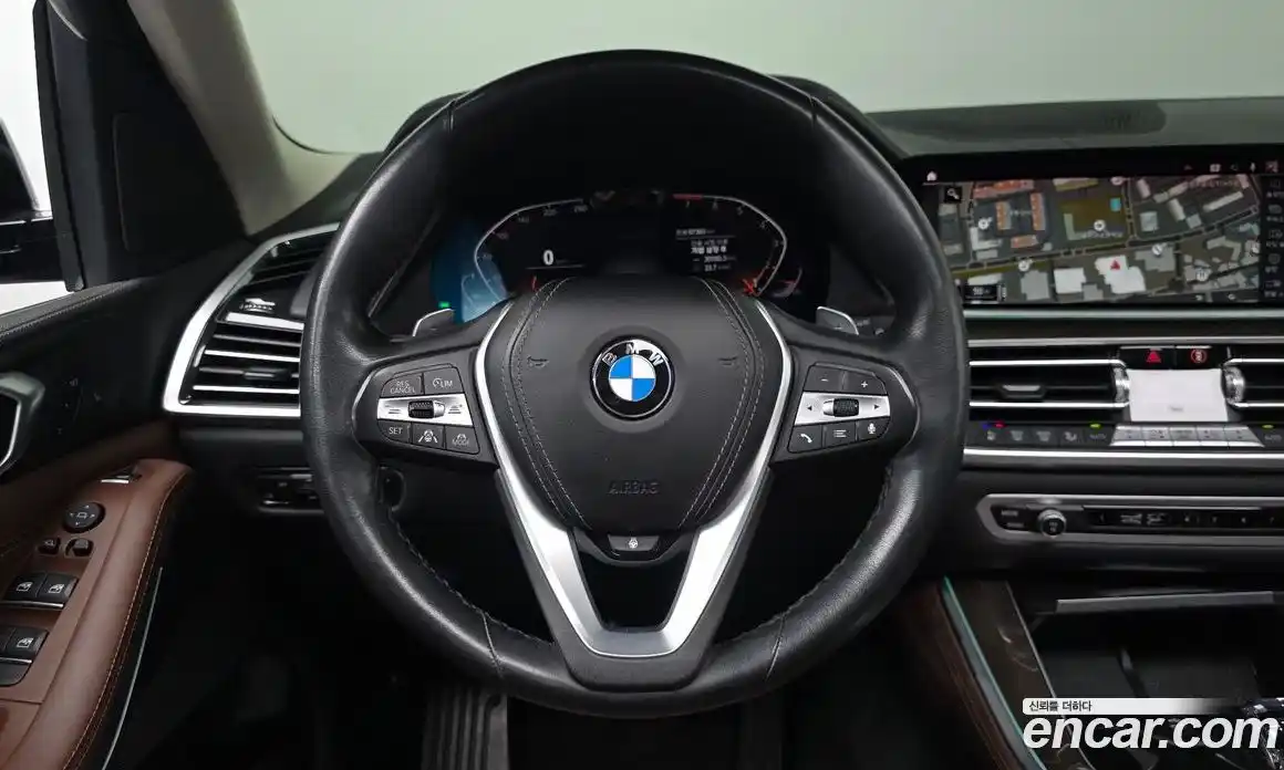 BMW X5 2022 3.0 автомат (гидро), фото 17