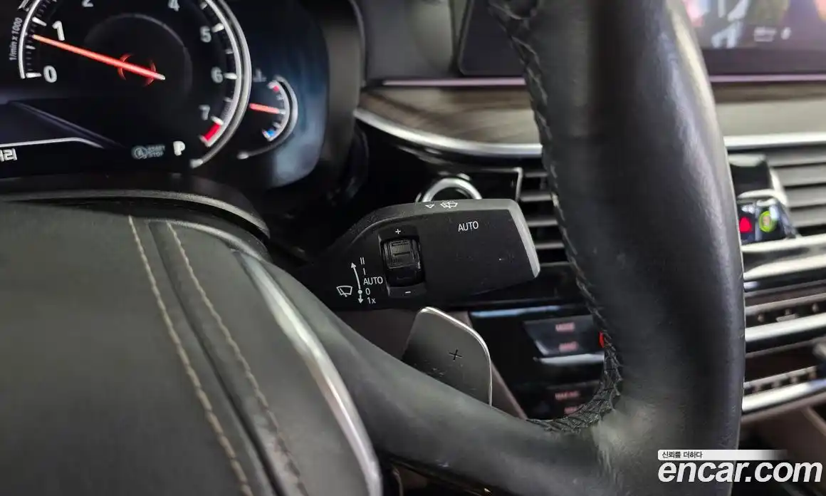 BMW 5 серия 2018 2.0 автомат (гидро), фото 29