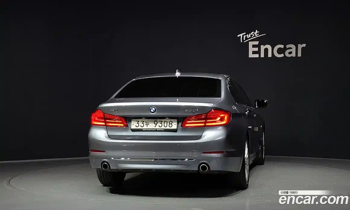 BMW 5 серия 2018 2.0 автомат (гидро), фото 4
