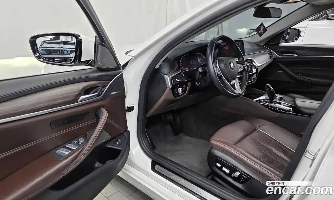 BMW 5 серия 2020 2.0 автомат (гидро), фото 13