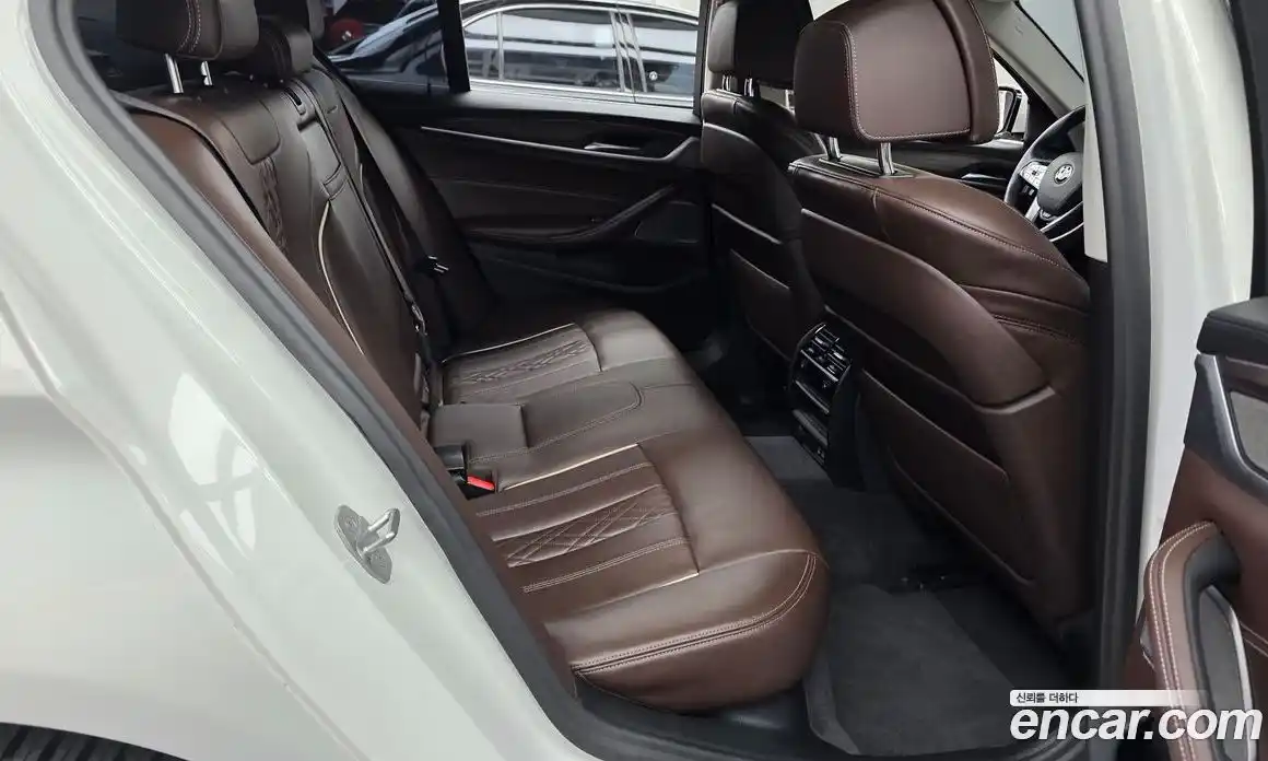 BMW 5 серия 2020 2.0 автомат (гидро), фото 17