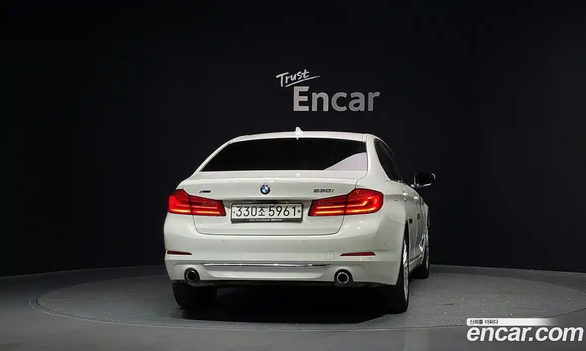 BMW 5 серия 2020 2.0 автомат (гидро), фото 4