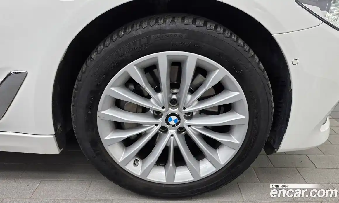 BMW 5 серия 2020 2.0 автомат (гидро), фото 7