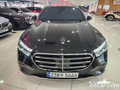 Mercedes-Benz E-Class 2025 2.0 автомат (гидро), миниатюра 3