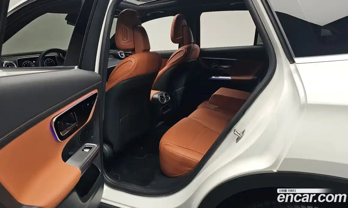 Mercedes-Benz GLC-Class 2025 2.0 гидро, фото 16