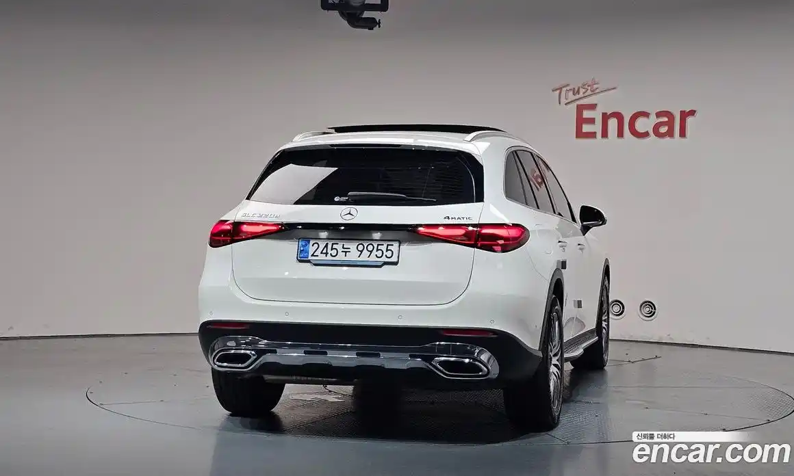 Mercedes-Benz GLC-Class 2025 2.0 гидро, фото 3