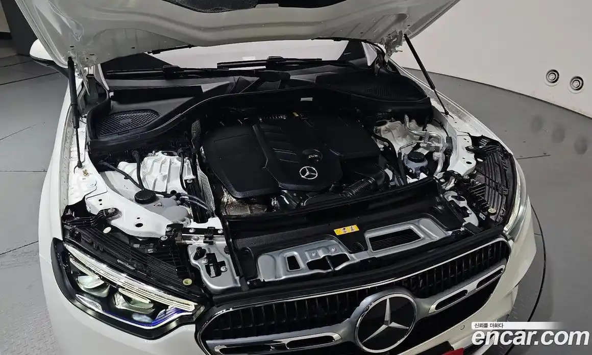 Mercedes-Benz GLC-Class 2025 2.0 гидро, фото 5