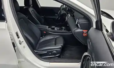 Mercedes-Benz A-Class 2021 2.0 гидро, миниатюра 12