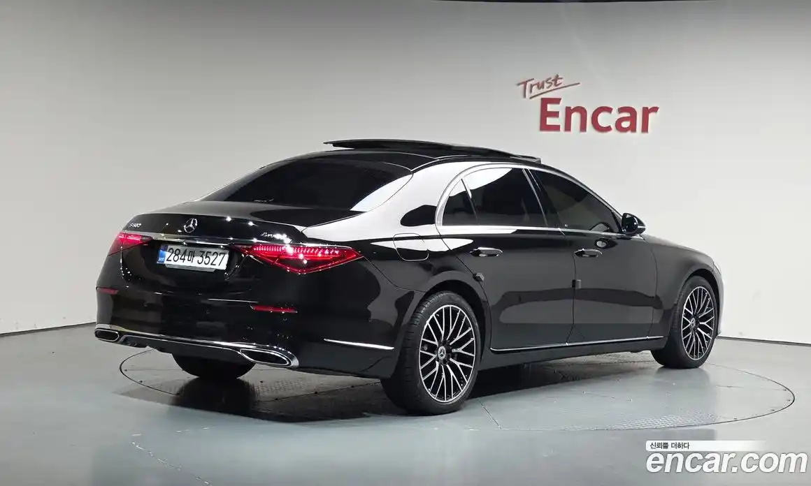 Mercedes-Benz S-Class 2022 4.0 гидро, фото 1 Mercedes-Benz S-Class 2022 4.0 гидро, фото 1