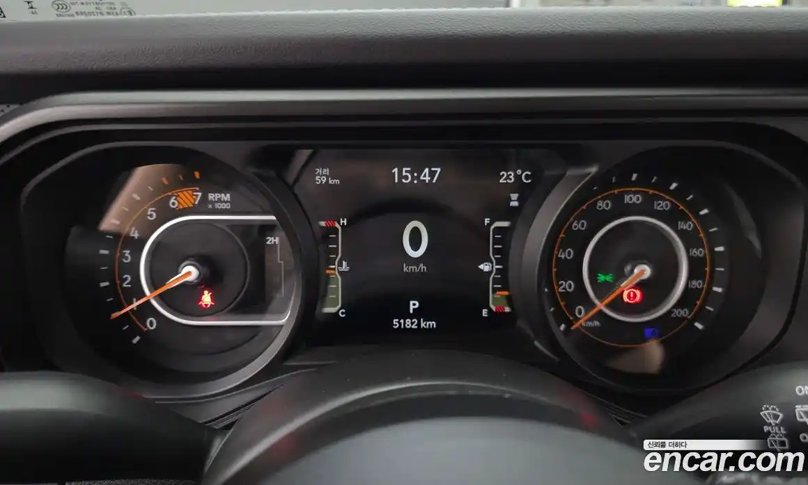 Jeep Wrangler 2025 2.0 автомат (гидро), фото 11