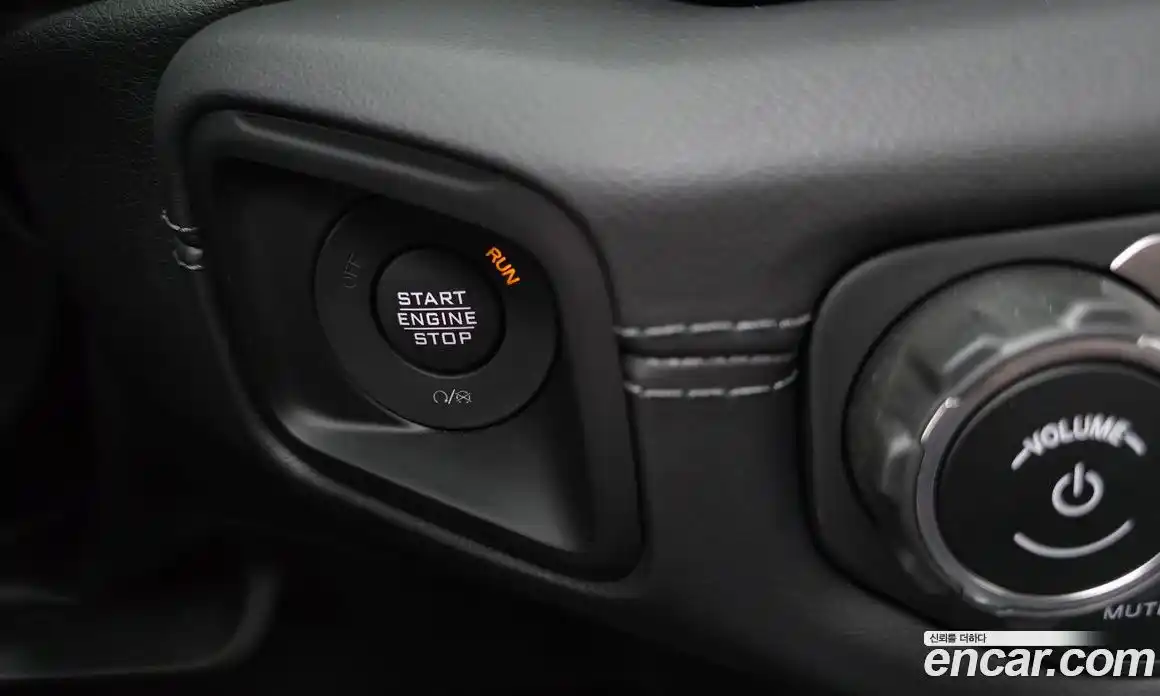 Jeep Wrangler 2025 2.0 автомат (гидро), фото 27
