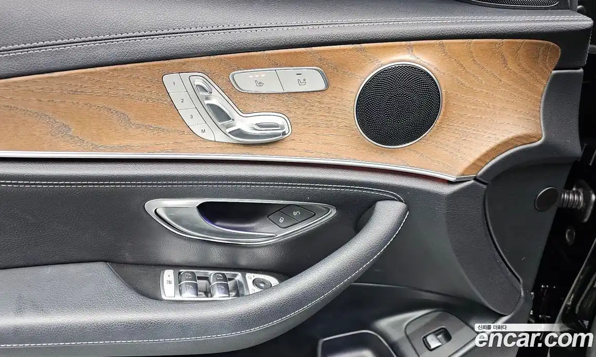 Mercedes-Benz E-Class 2019 1.9 автомат (гидро), фото 18