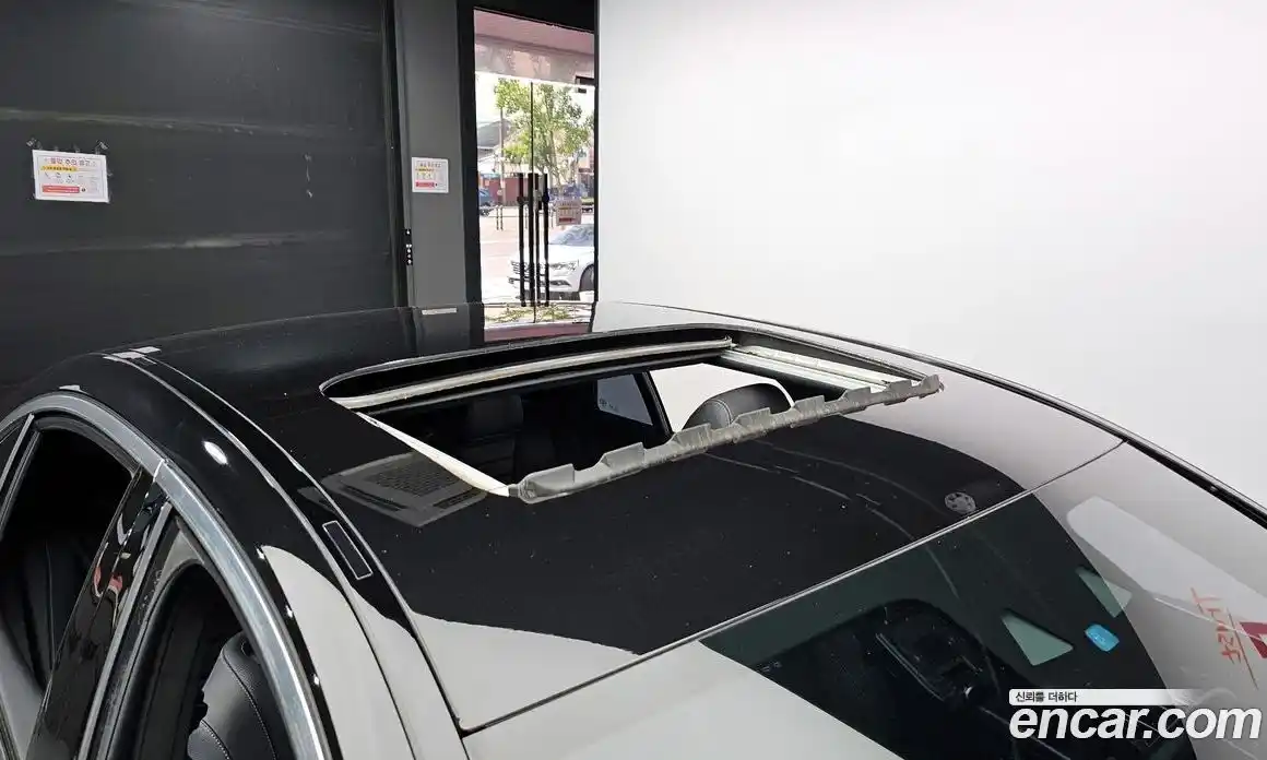 Mercedes-Benz E-Class 2022 2.0 автомат (гидро), фото 15