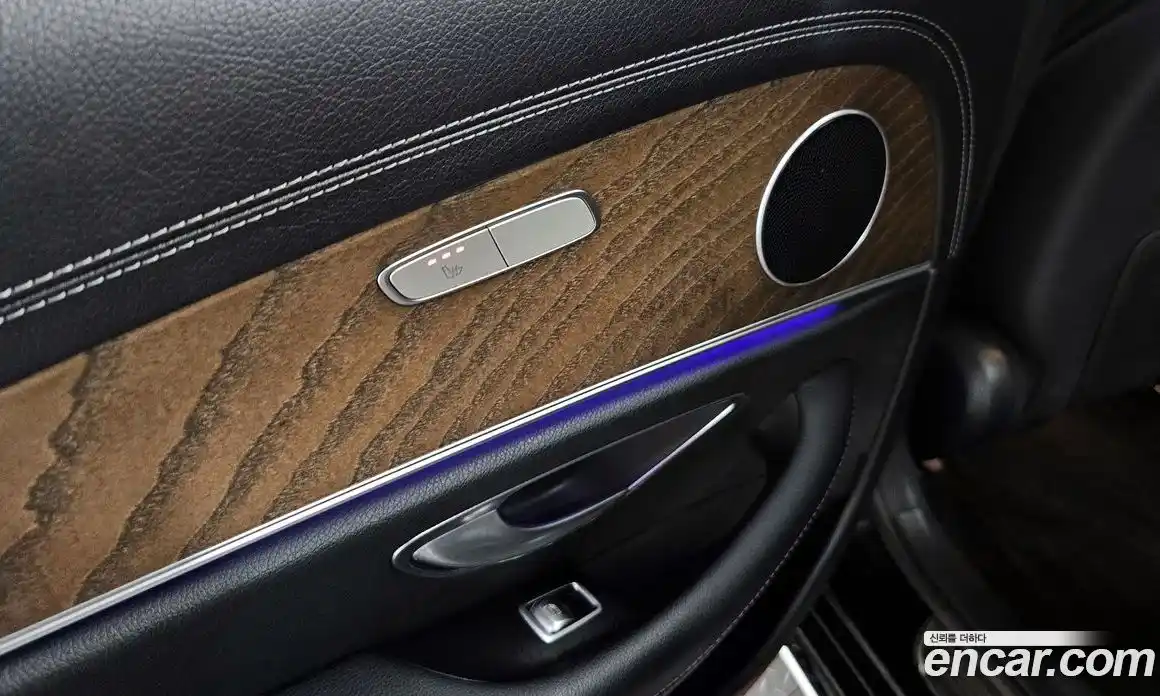 Mercedes-Benz E-Class 2022 2.0 автомат (гидро), фото 19