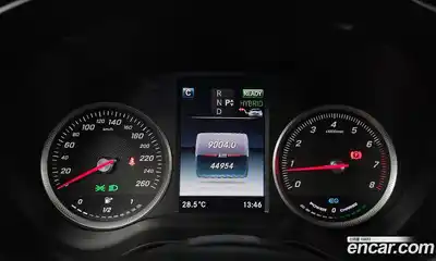 Mercedes-Benz GLC-Class 2019 2.0 гидро, миниатюра 11 Mercedes-Benz GLC-Class 2019 2.0 гидро, миниатюра 11