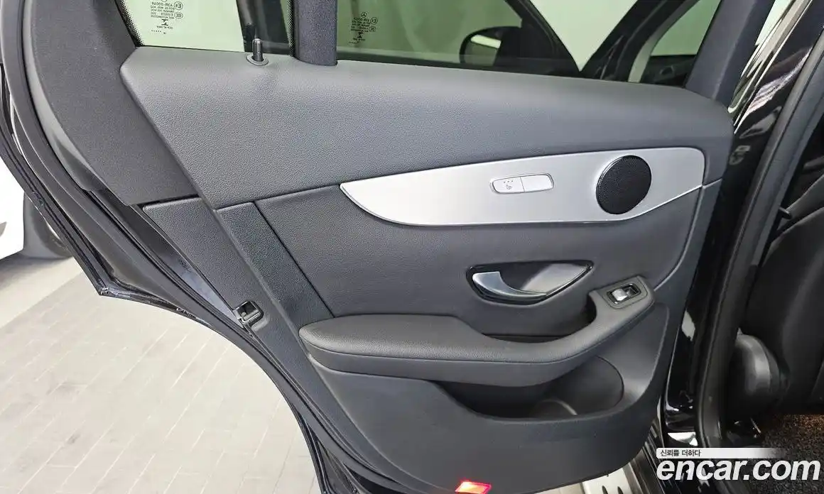 Mercedes-Benz GLC-Class 2019 2.0 гидро, фото 15 Mercedes-Benz GLC-Class 2019 2.0 гидро, фото 15