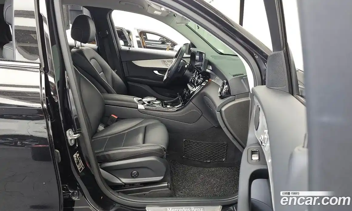 Mercedes-Benz GLC-Class 2019 2.0 гидро, фото 17 Mercedes-Benz GLC-Class 2019 2.0 гидро, фото 17