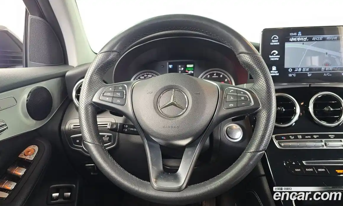 Mercedes-Benz GLC-Class 2019 2.0 гидро, фото 19 Mercedes-Benz GLC-Class 2019 2.0 гидро, фото 19