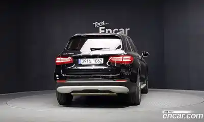 Mercedes-Benz GLC-Class 2019 2.0 гидро, миниатюра 4 Mercedes-Benz GLC-Class 2019 2.0 гидро, миниатюра 4