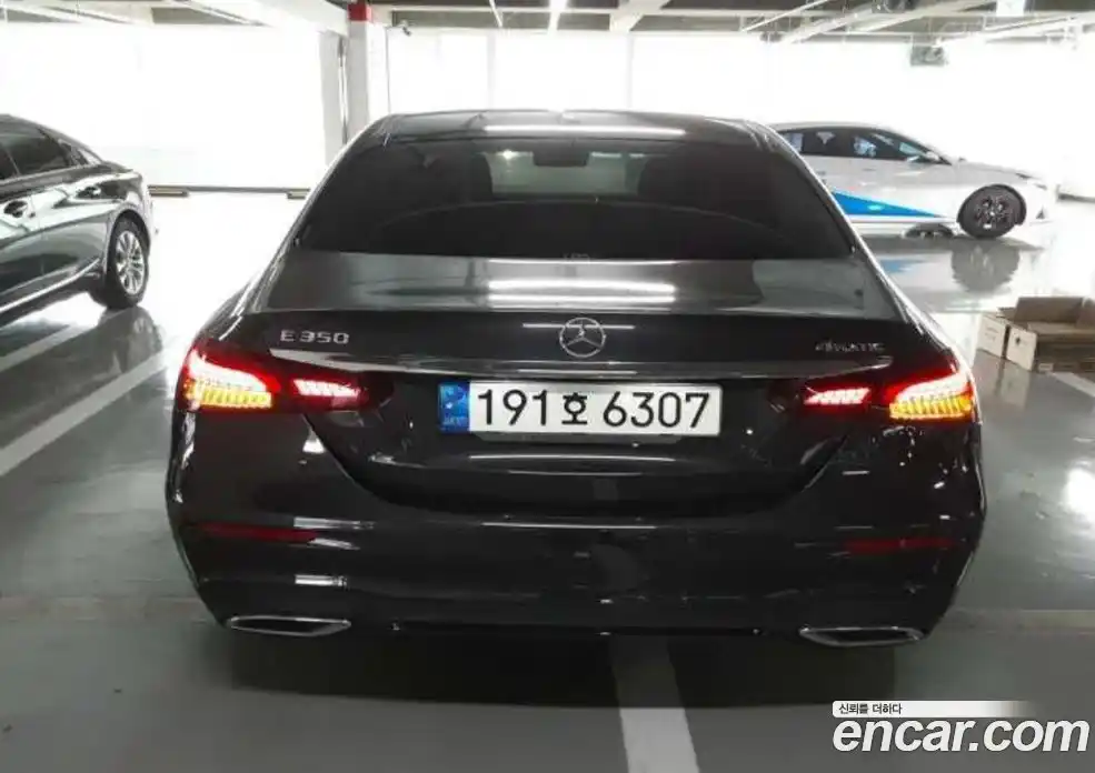 Mercedes-Benz E-Class 2023 2.0 автомат (гидро), фото 3
