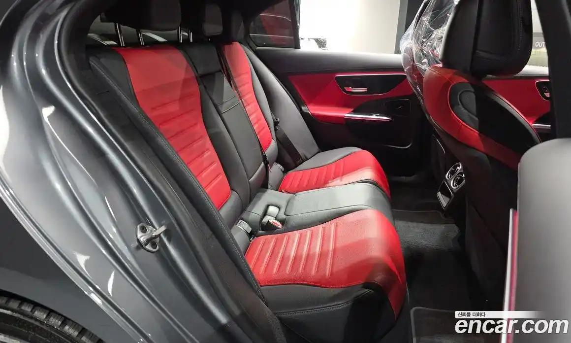 Mercedes-Benz C-Class 2022 2.0 гидро, фото 17