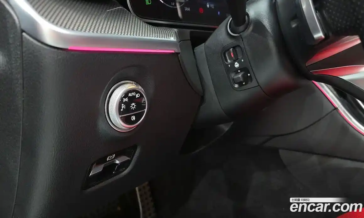 Mercedes-Benz C-Class 2022 2.0 гидро, фото 24