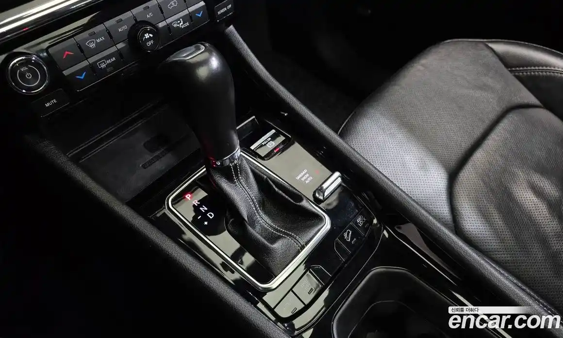 Jeep Compass 2022 2.4 автомат (гидро), фото 12