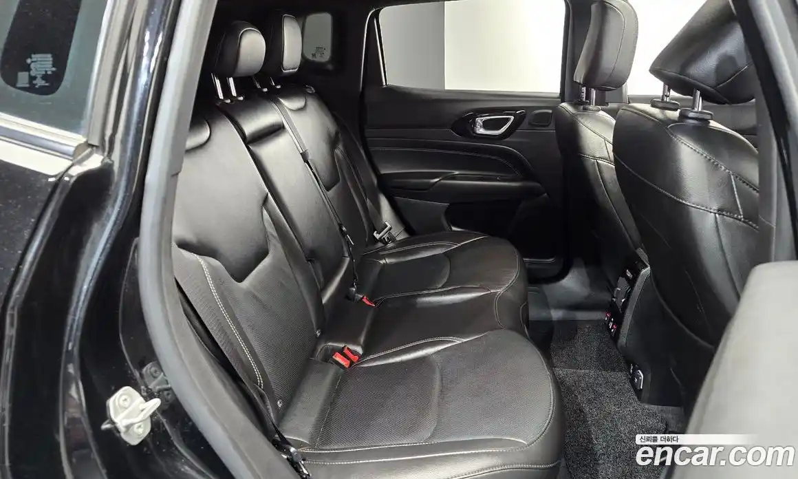 Jeep Compass 2022 2.4 автомат (гидро), фото 17