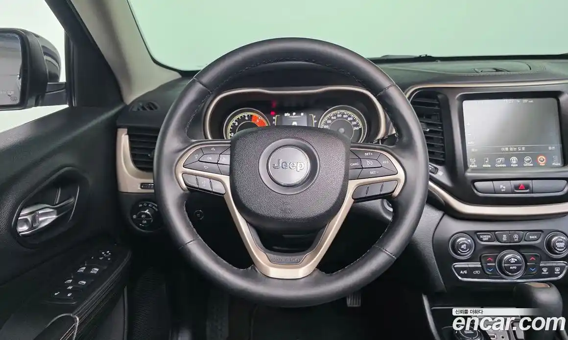 Jeep Cherokee 2016 2.2 автомат (гидро), фото 12