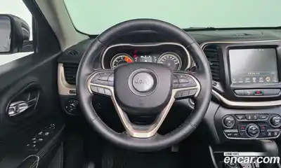 Jeep Cherokee 2016 2.2 автомат (гидро), миниатюра 12