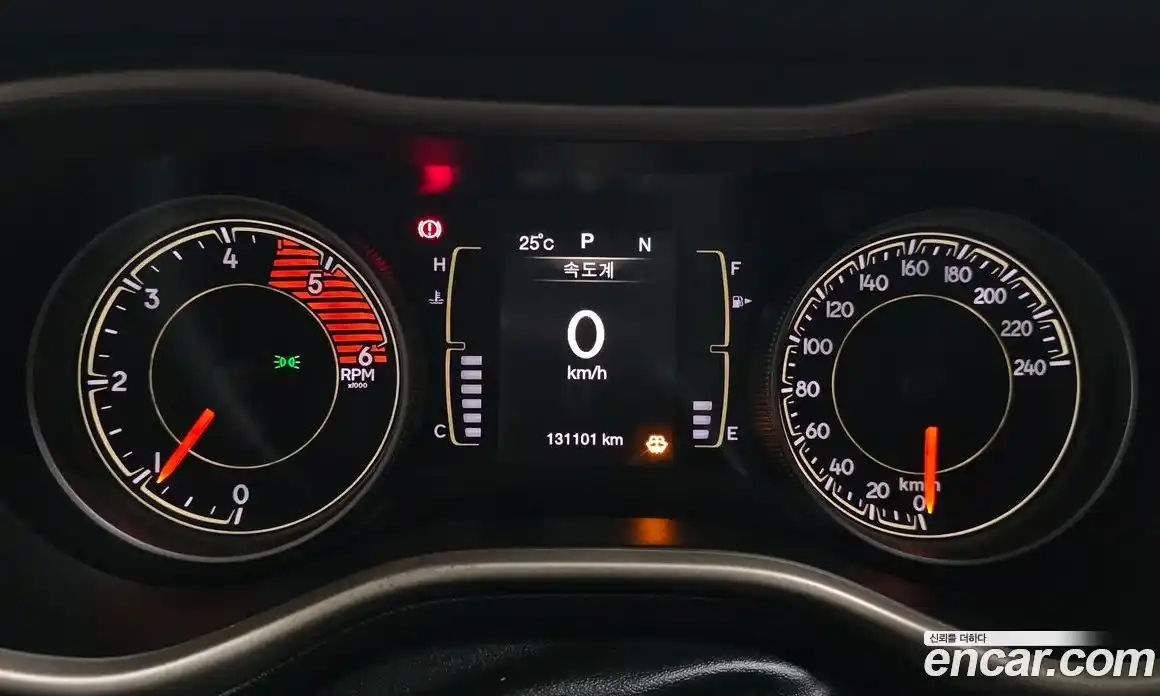 Jeep Cherokee 2016 2.2 автомат (гидро), фото 8