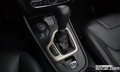 Jeep Cherokee 2016 2.2 автомат (гидро), миниатюра 9