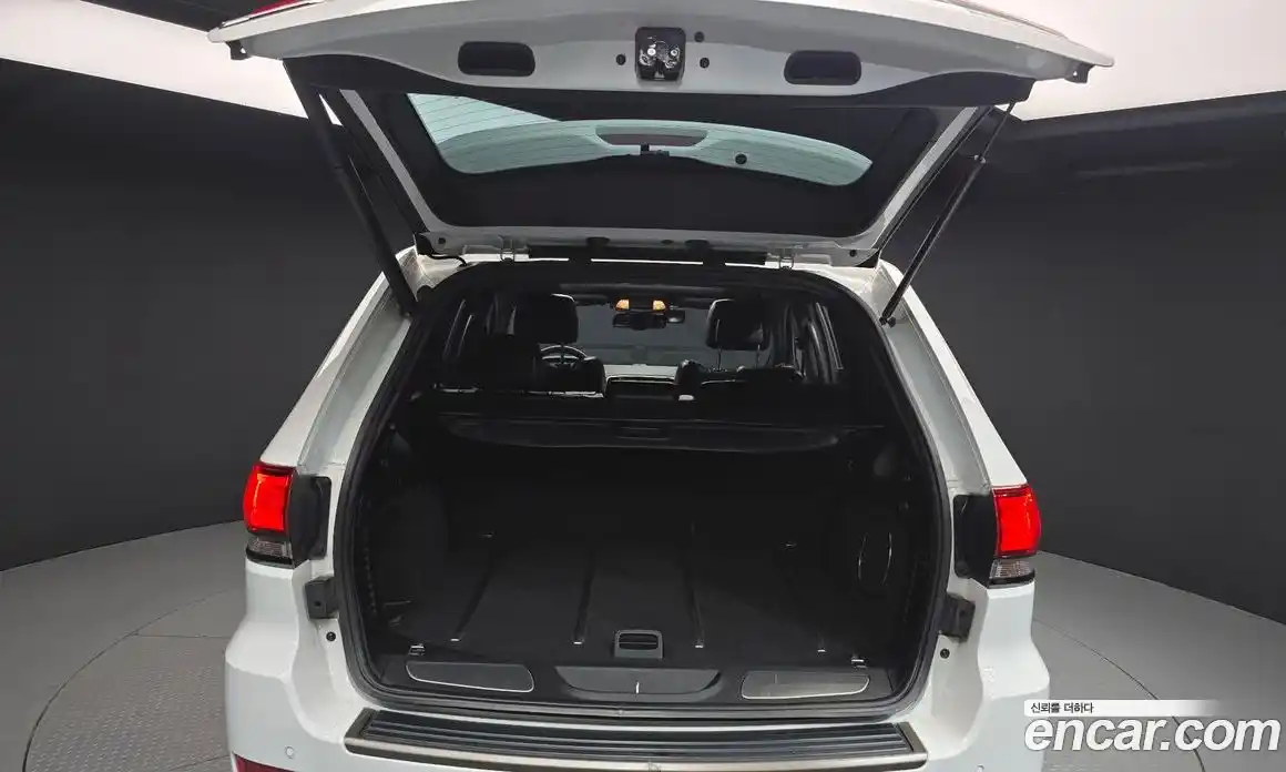 Jeep Cherokee 2016 3.0 автомат (гидро), фото 20