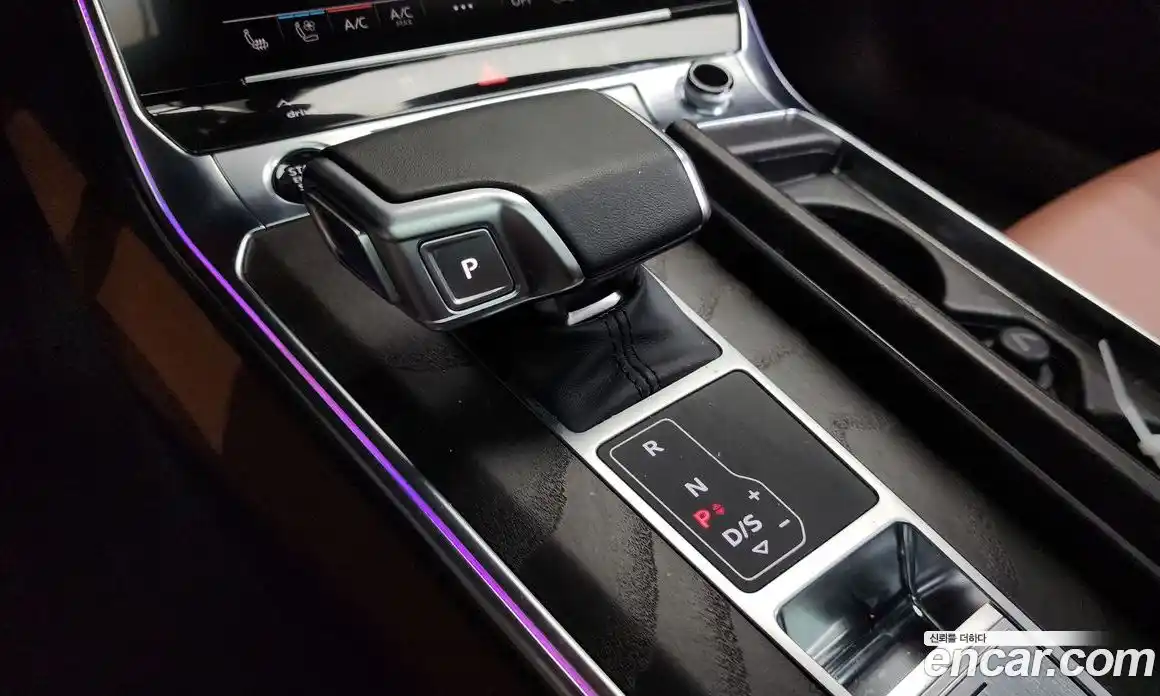 Audi A6 2022 2.0 автомат (гидро), фото 11